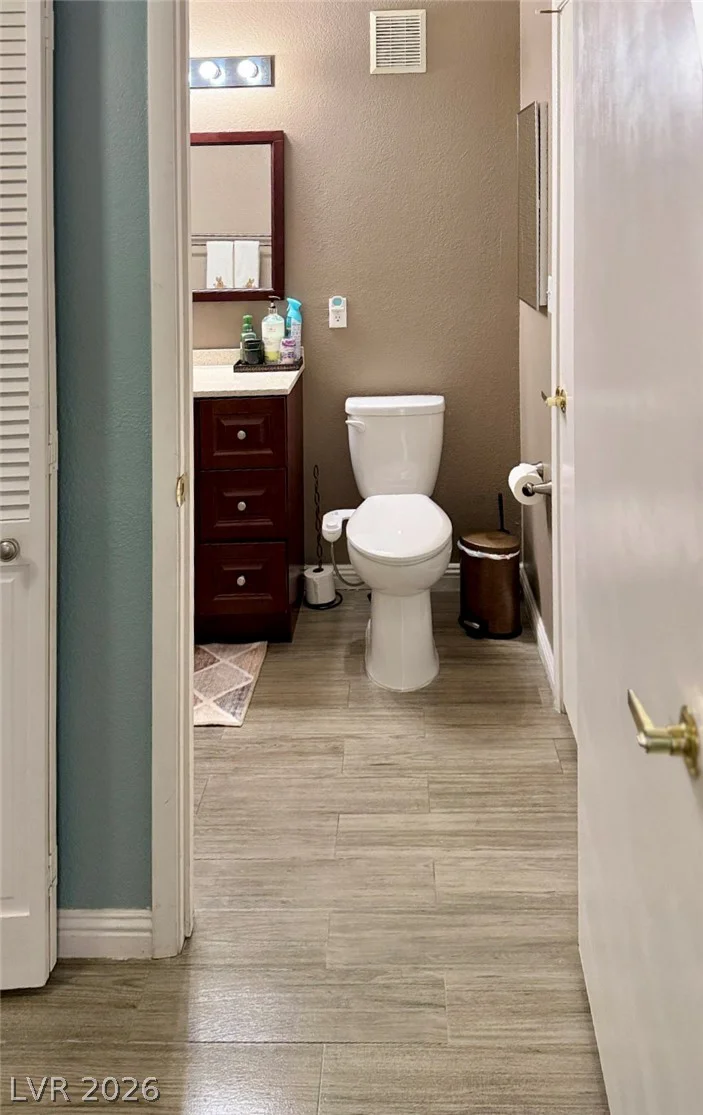 7950 Flamingo, Las Vegas, NV 89147