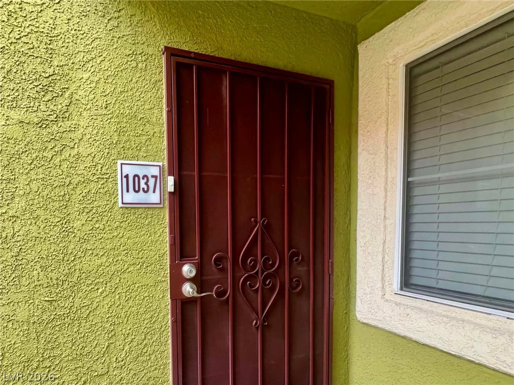 7950 Flamingo, Las Vegas, NV 89147
