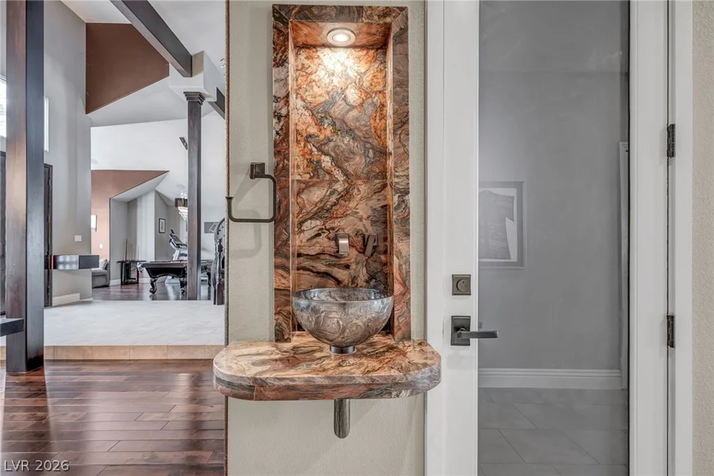 8113 Sapphire Bay, Las Vegas, NV 89128
