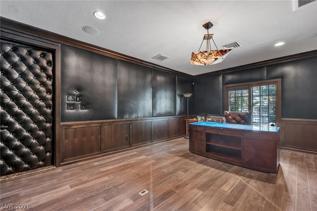 8113 Sapphire Bay, Las Vegas, NV 89128