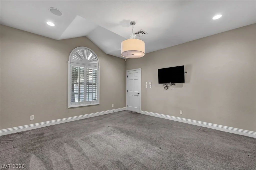 8113 Sapphire Bay, Las Vegas, NV 89128