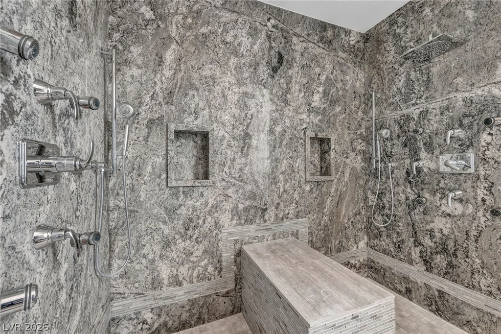 8113 Sapphire Bay, Las Vegas, NV 89128