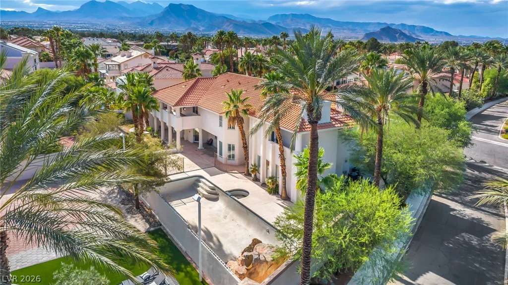 8113 Sapphire Bay, Las Vegas, NV 89128