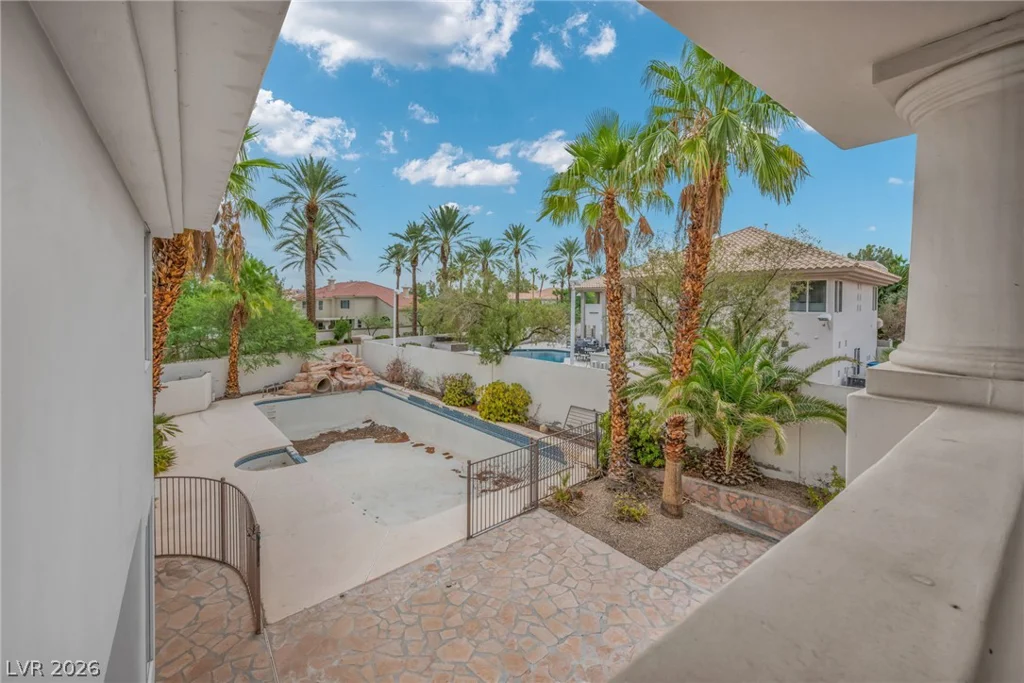8113 Sapphire Bay, Las Vegas, NV 89128