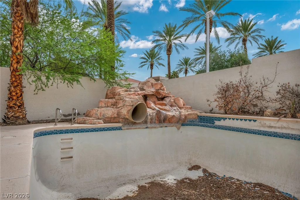 8113 Sapphire Bay, Las Vegas, NV 89128