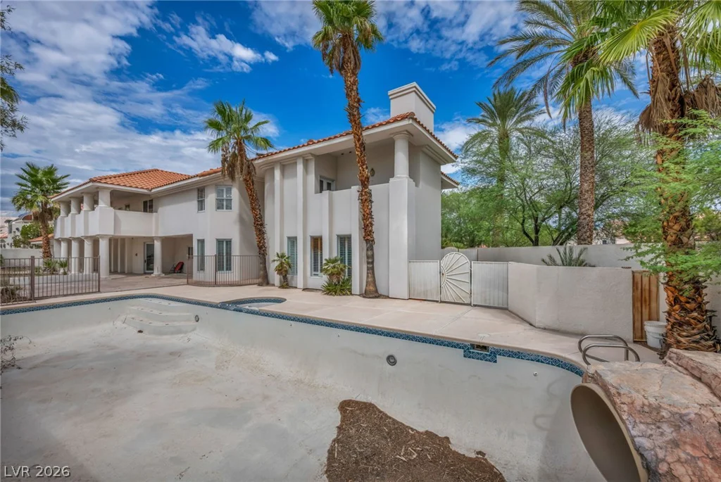 8113 Sapphire Bay, Las Vegas, NV 89128