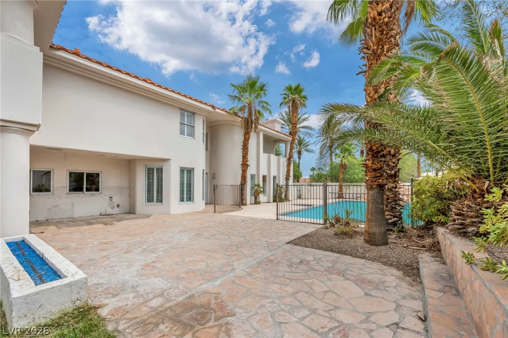 8113 Sapphire Bay, Las Vegas, NV 89128