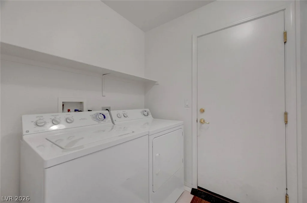 6073 Shadow Oak, North Las Vegas, NV 89031