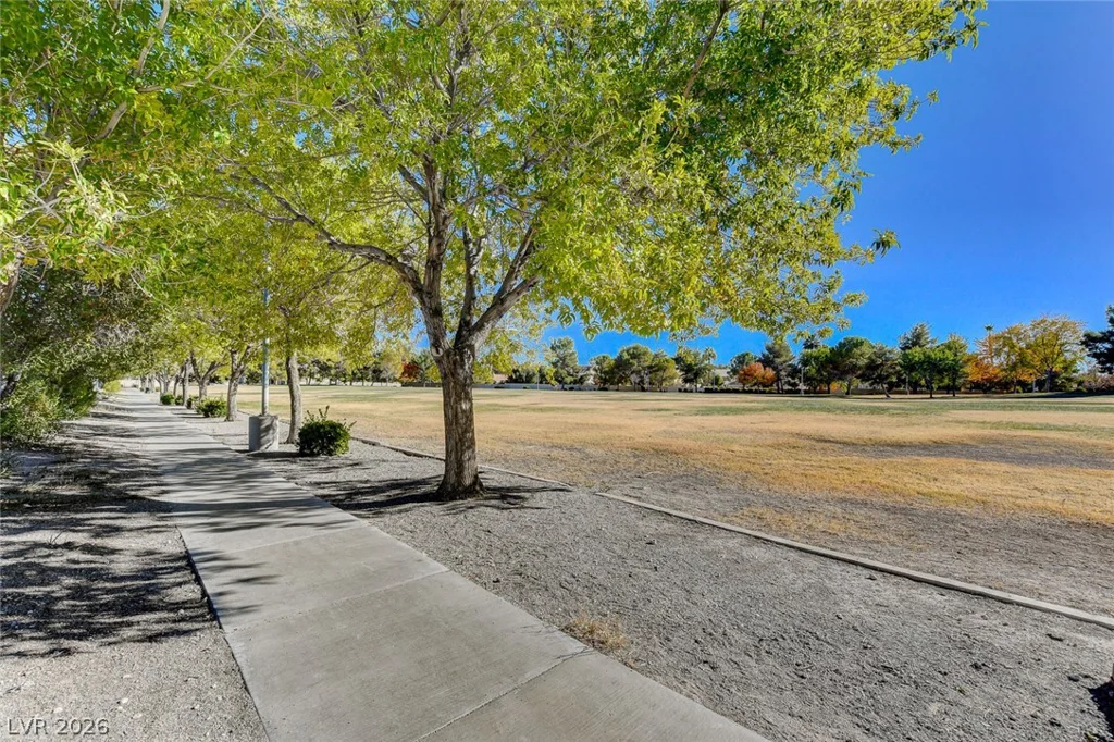 6073 Shadow Oak, North Las Vegas, NV 89031