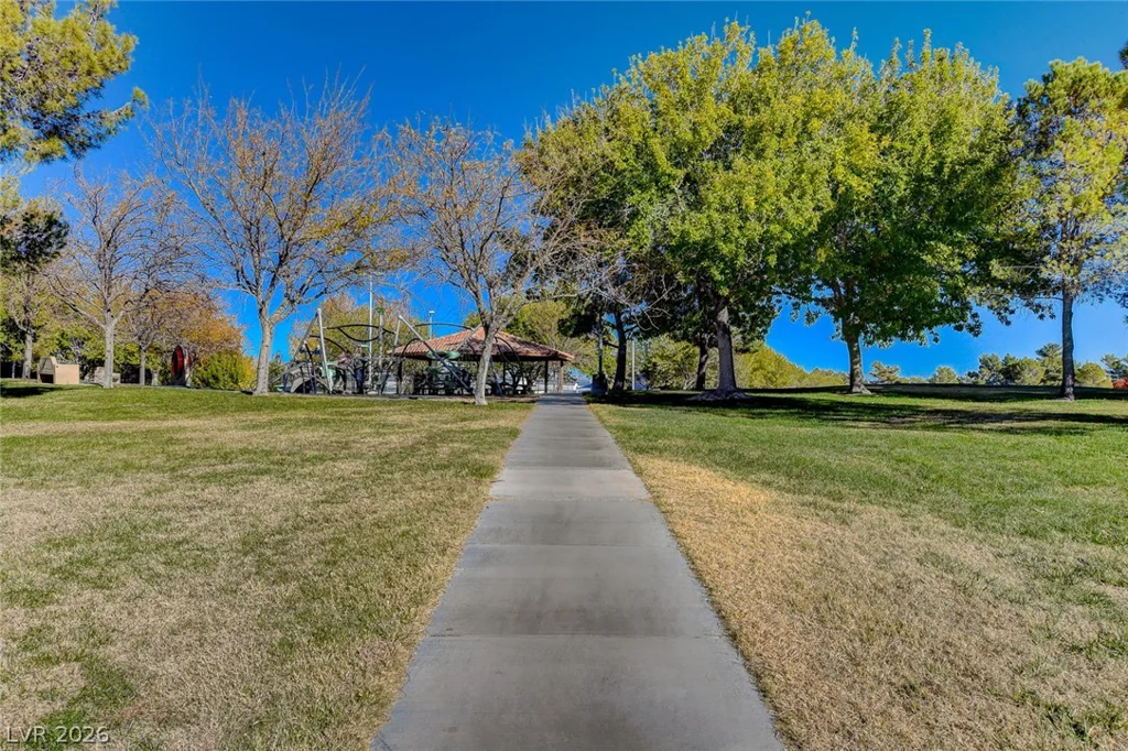 6073 Shadow Oak, North Las Vegas, NV 89031