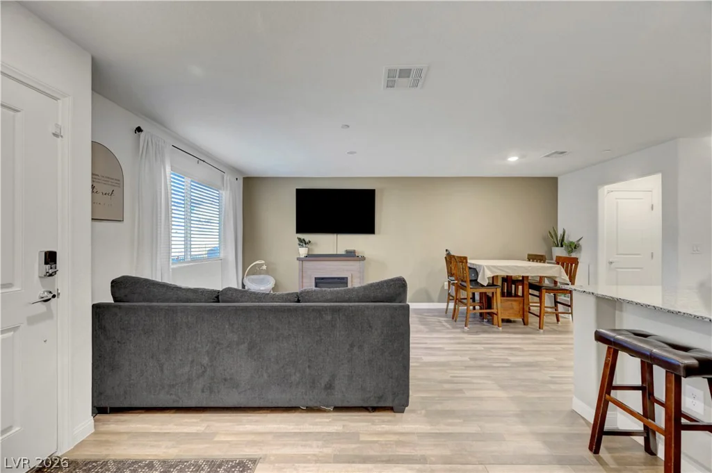 2650 Wimbledon White, North Las Vegas, NV 89086