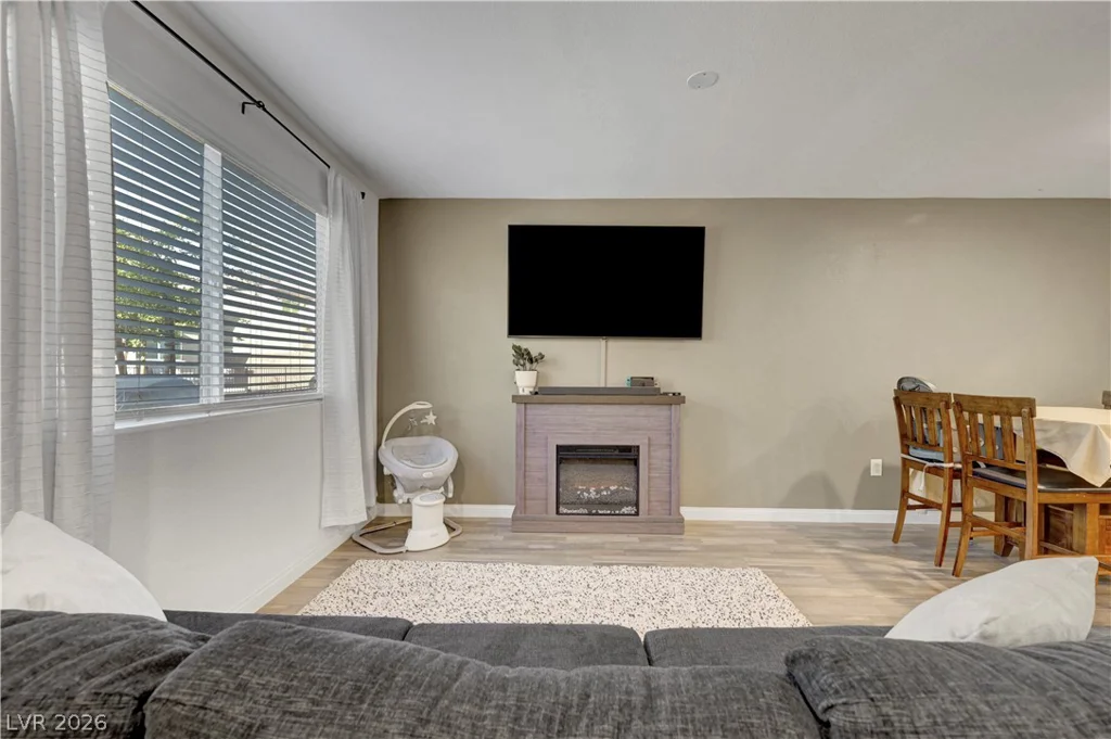 2650 Wimbledon White, North Las Vegas, NV 89086