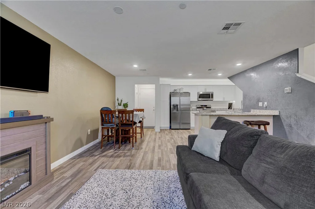 2650 Wimbledon White, North Las Vegas, NV 89086