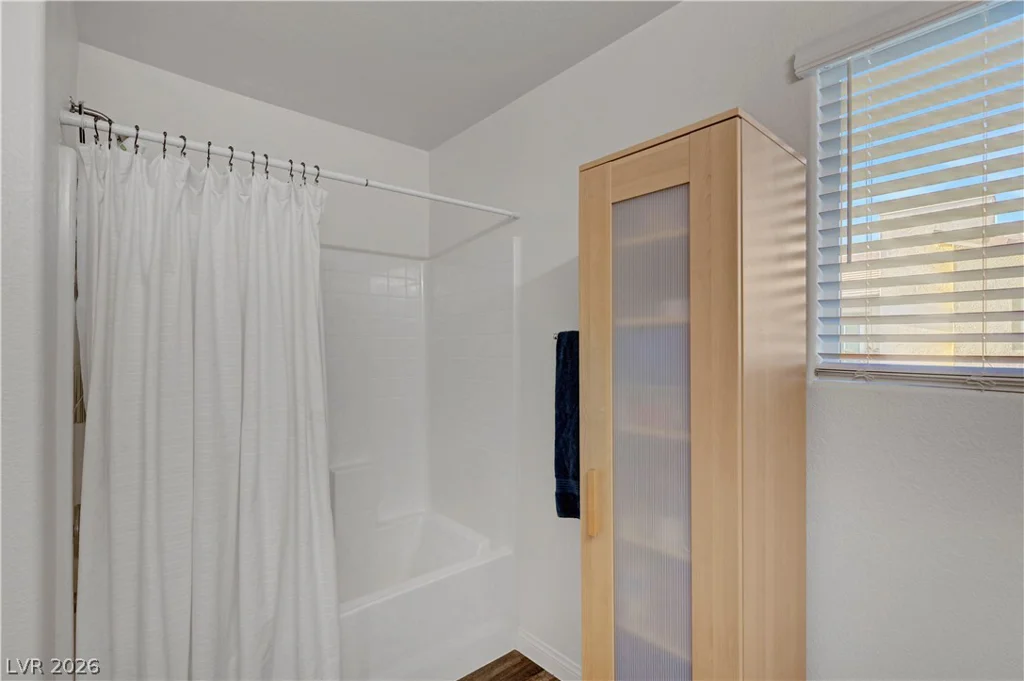 2650 Wimbledon White, North Las Vegas, NV 89086