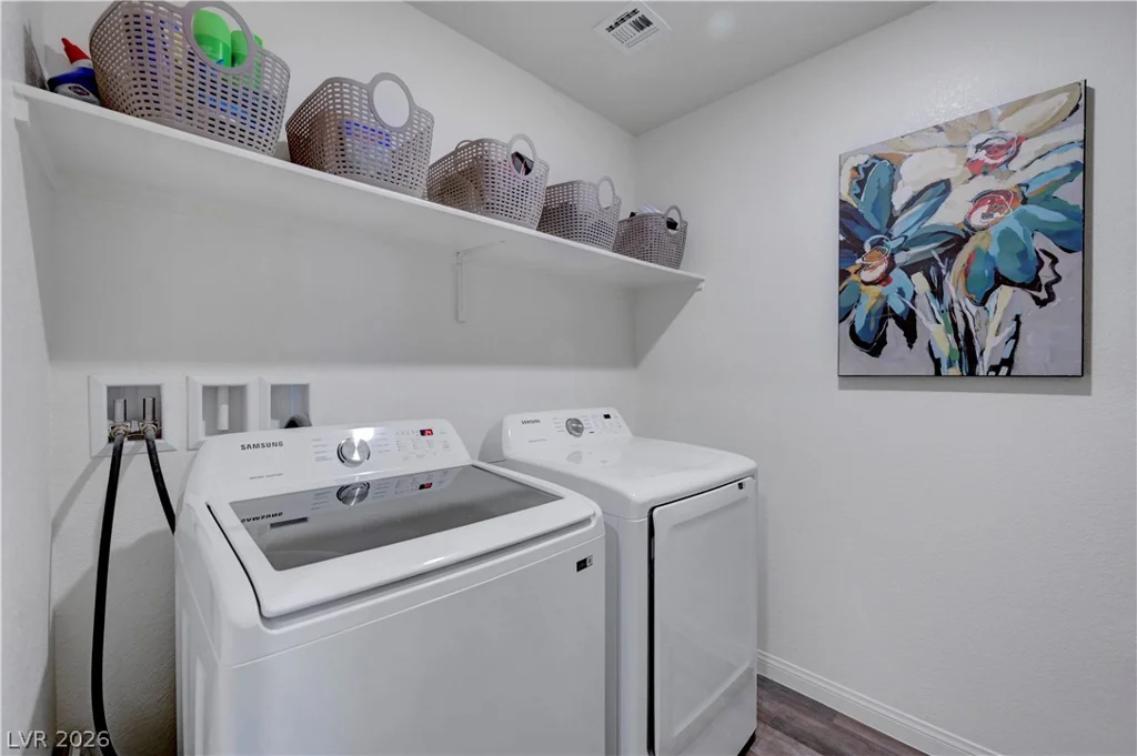 2650 Wimbledon White, North Las Vegas, NV 89086