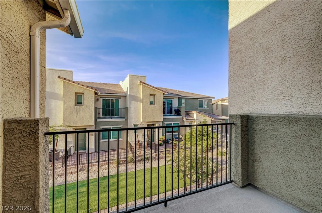 2650 Wimbledon White, North Las Vegas, NV 89086