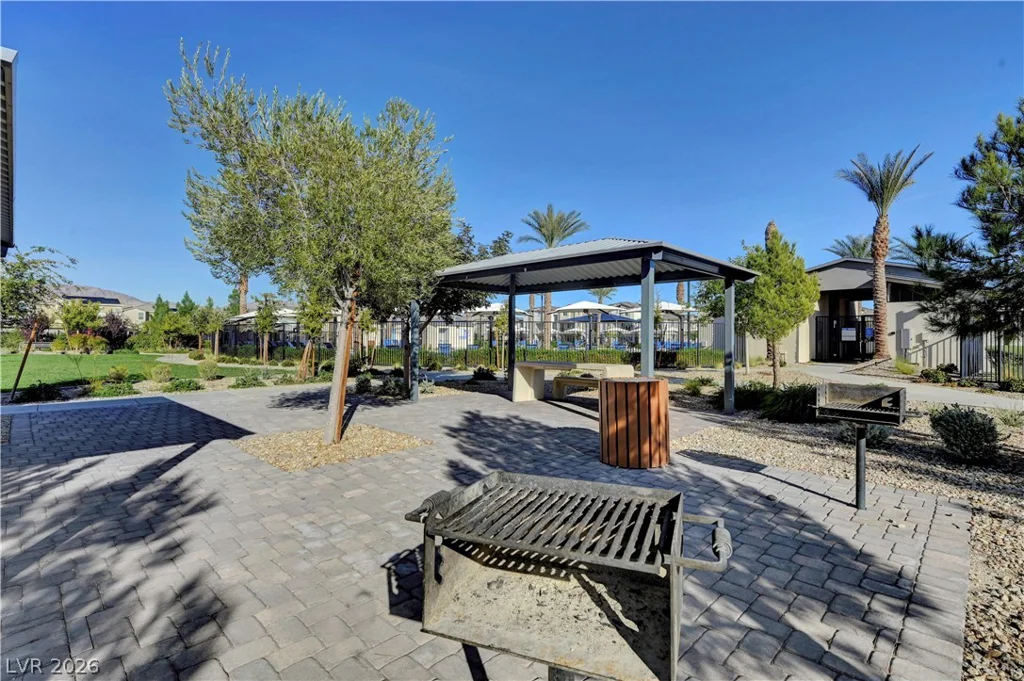 2650 Wimbledon White, North Las Vegas, NV 89086