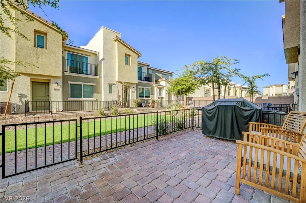 2650 Wimbledon White, North Las Vegas, NV 89086