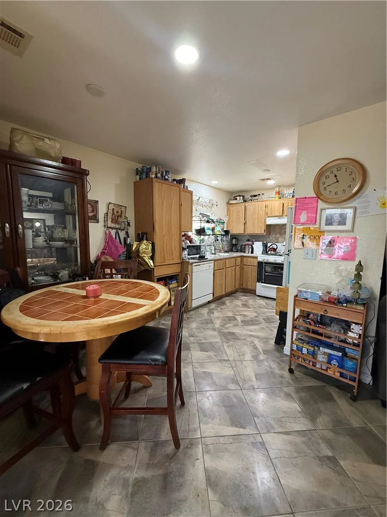 5324 Jungle Orchard, North Las Vegas, NV 89031
