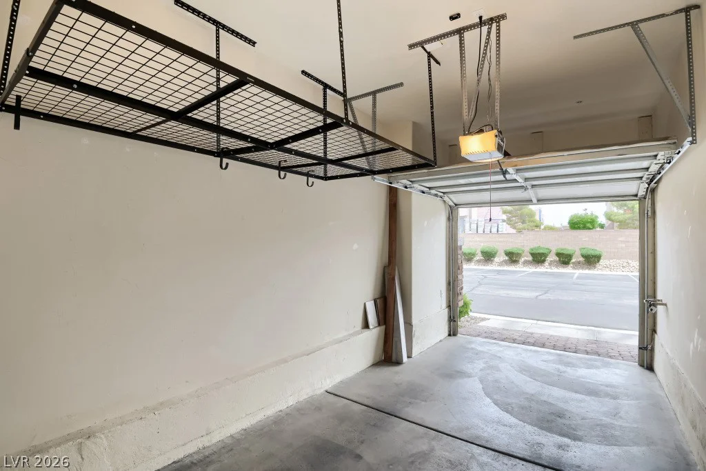 10073 Malibu Creek, Las Vegas, NV 89183
