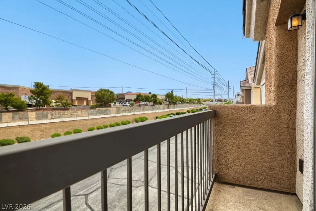 10073 Malibu Creek, Las Vegas, NV 89183