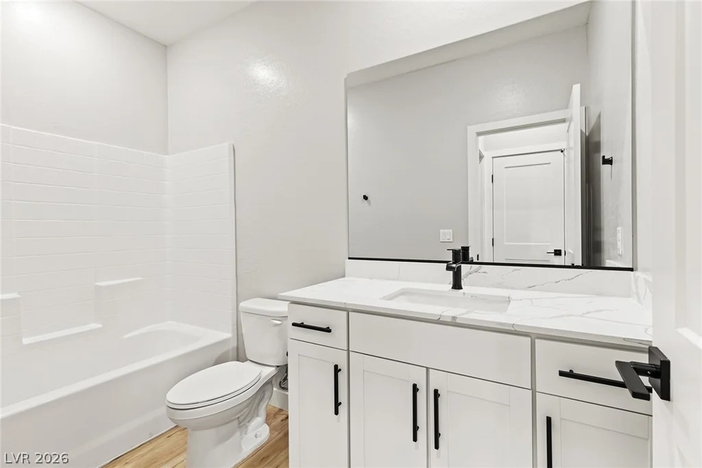 4504 Cave Lake, North Las Vegas, NV 89032