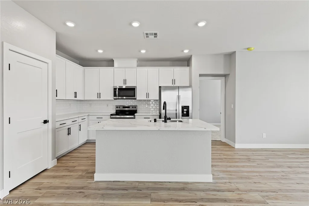 4504 Cave Lake, North Las Vegas, NV 89032