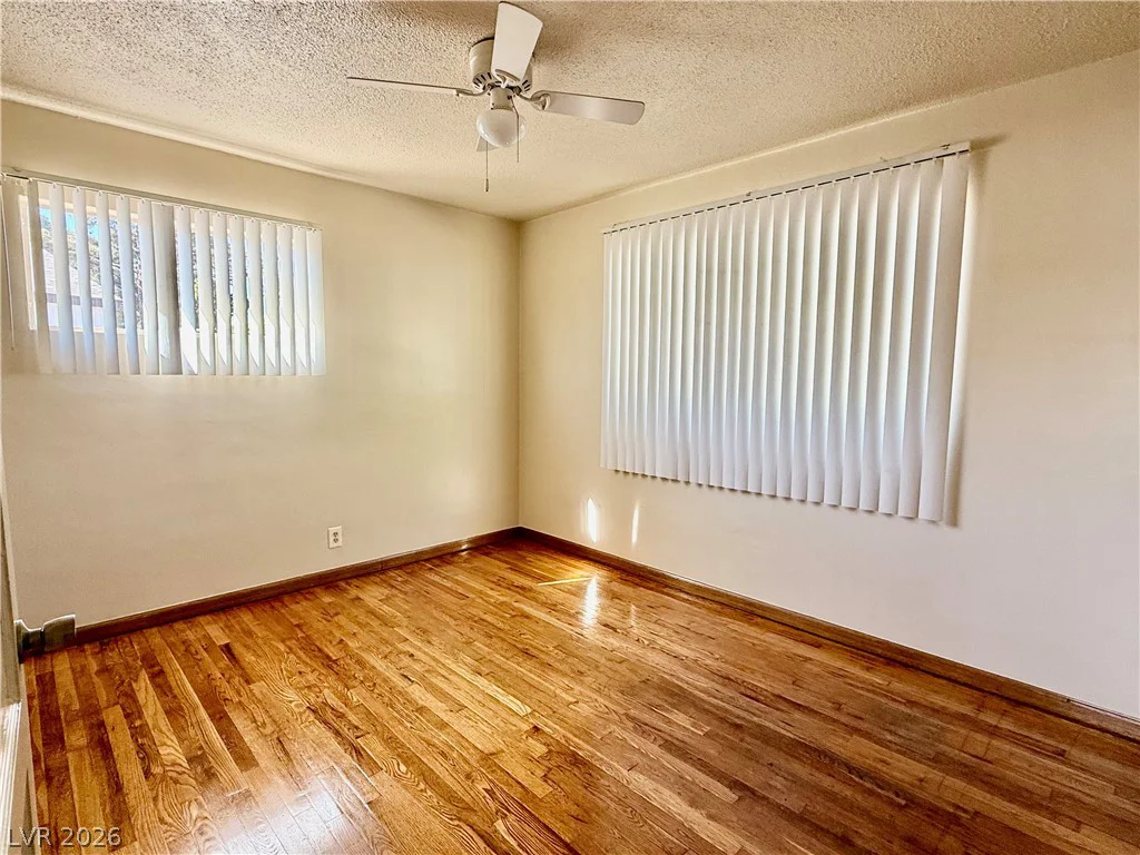 1133 Darmak, Las Vegas, NV 89102