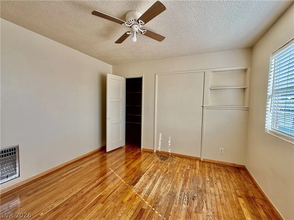 1133 Darmak, Las Vegas, NV 89102