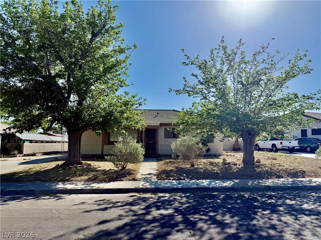 1133 Darmak, Las Vegas, NV 89102
