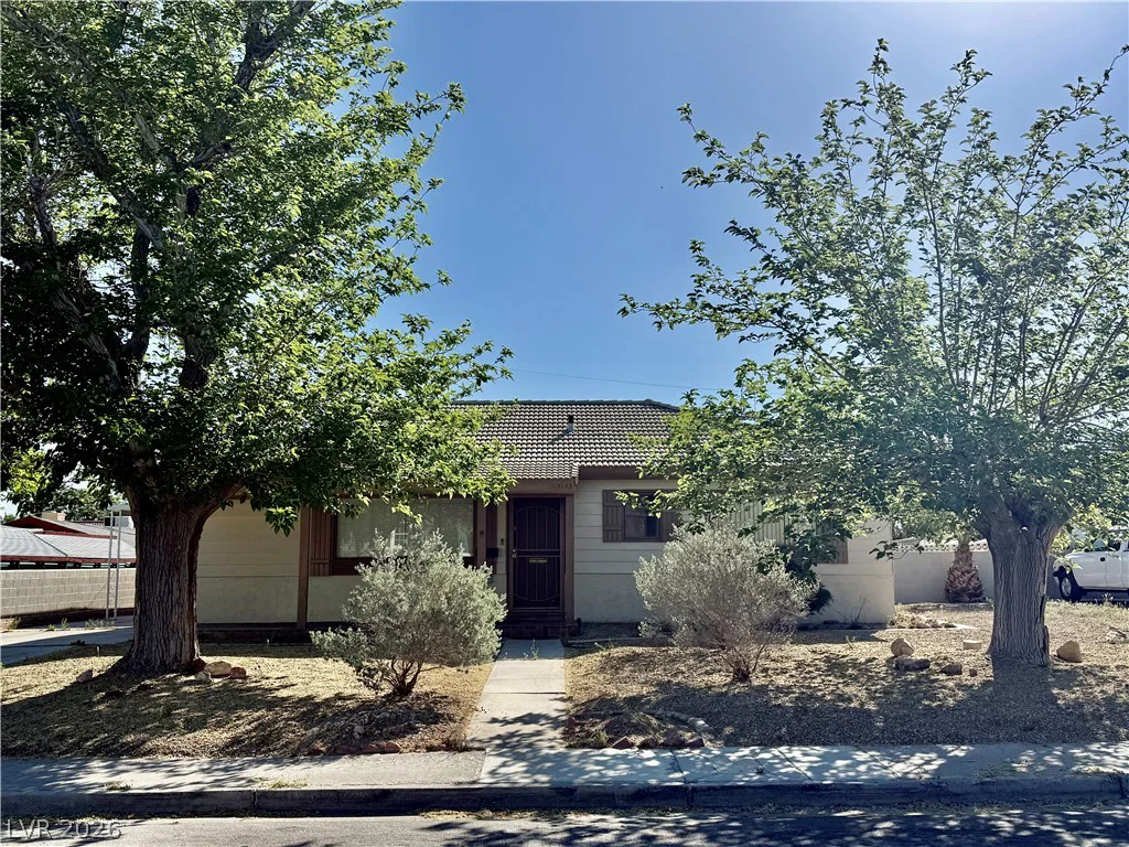 1133 Darmak, Las Vegas, NV 89102