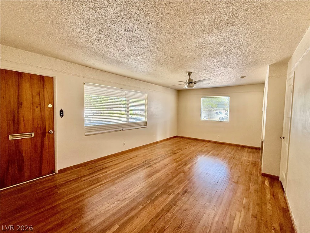 1133 Darmak, Las Vegas, NV 89102