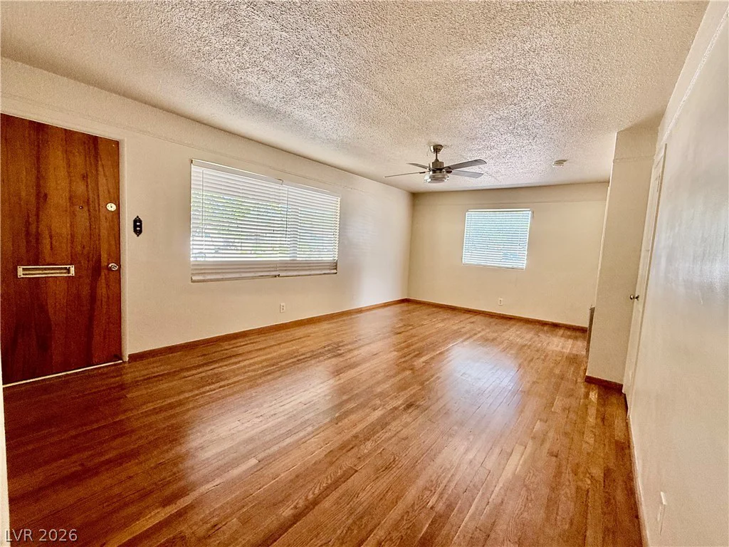 1133 Darmak, Las Vegas, NV 89102