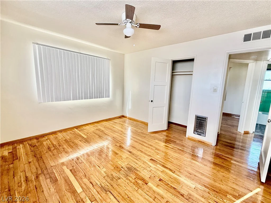 1133 Darmak, Las Vegas, NV 89102