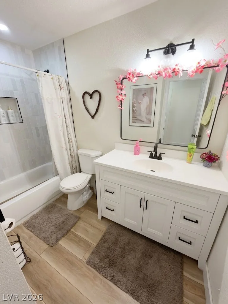 7300 Pirates Cove, Las Vegas, NV 89145