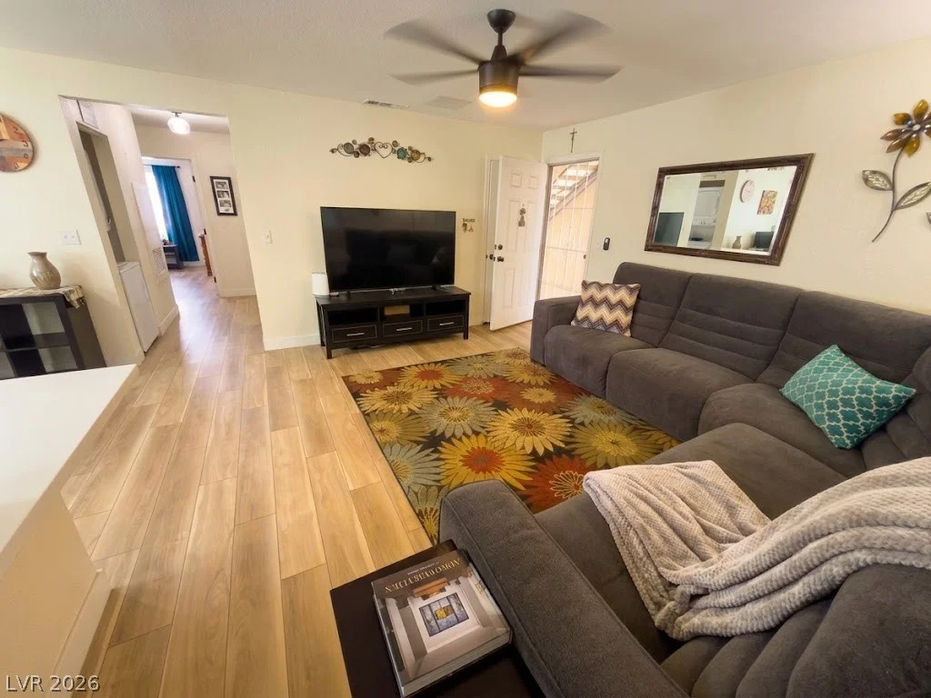 7300 Pirates Cove, Las Vegas, NV 89145
