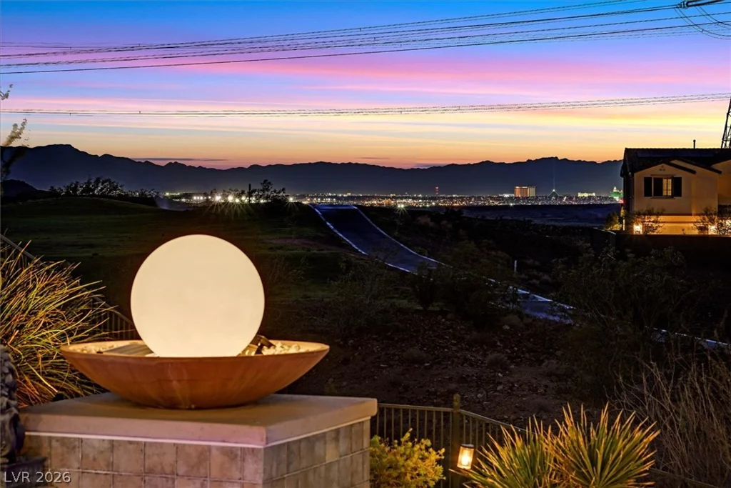 75 Contrada Fiore, Henderson, NV 89011