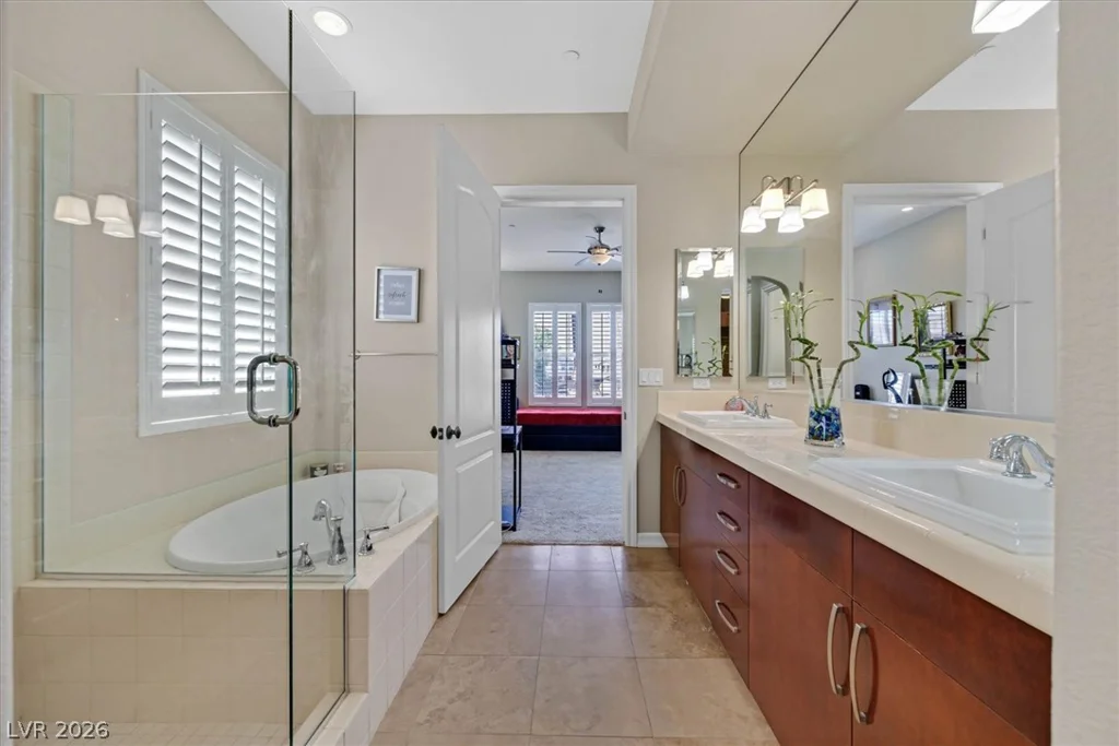 75 Contrada Fiore, Henderson, NV 89011