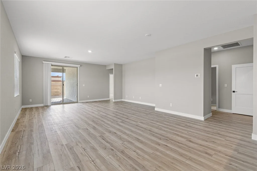 4516 Cave Lake, North Las Vegas, NV 89032