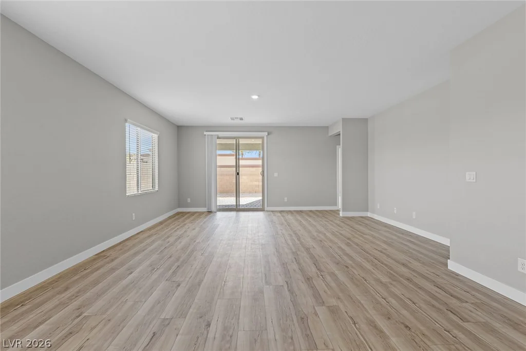 4516 Cave Lake, North Las Vegas, NV 89032