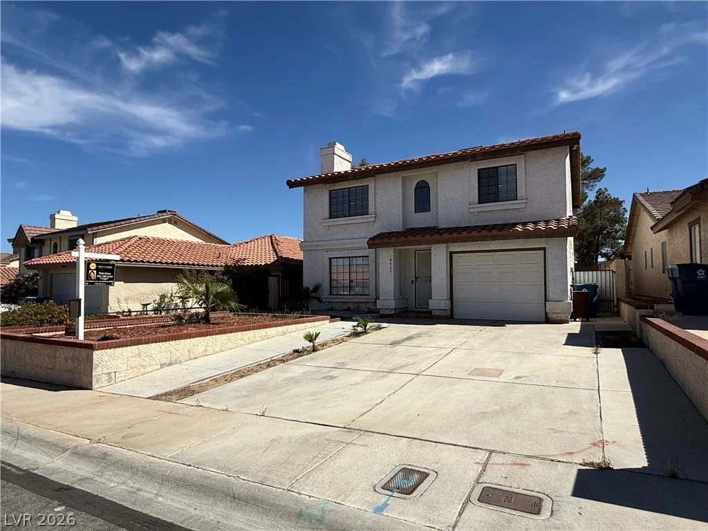 8425 Charles, Las Vegas, NV 89145