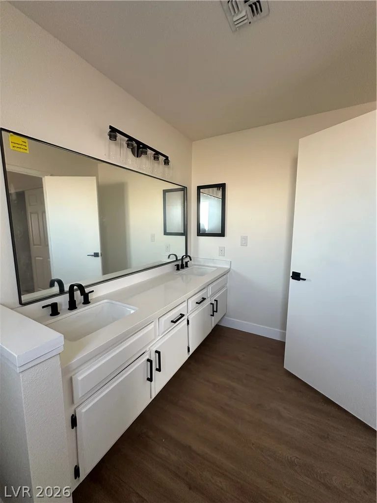 8425 Charles, Las Vegas, NV 89145