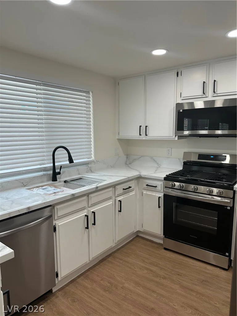 8425 Charles, Las Vegas, NV 89145