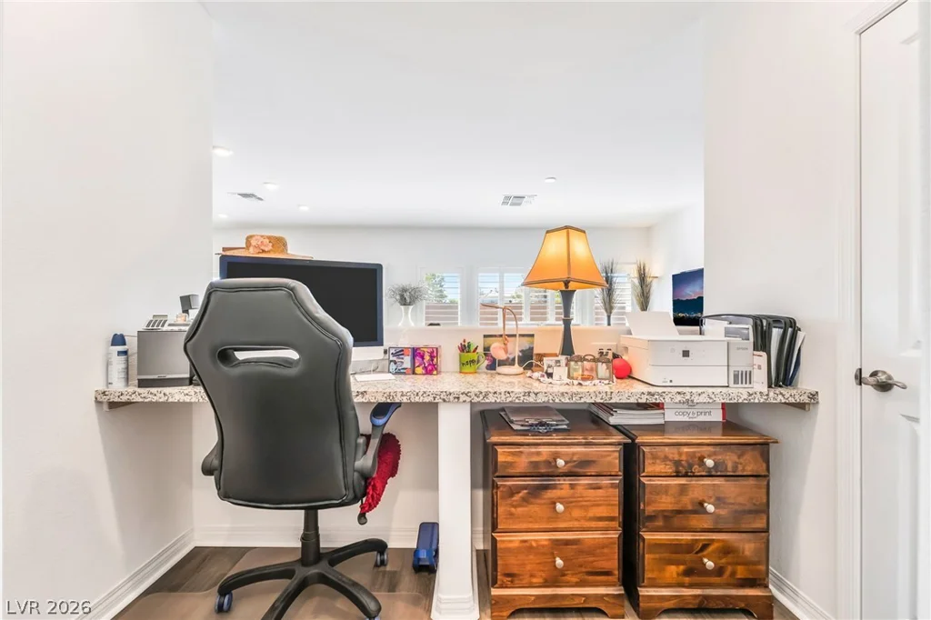 7255 Bold Rock, Las Vegas, NV 89113