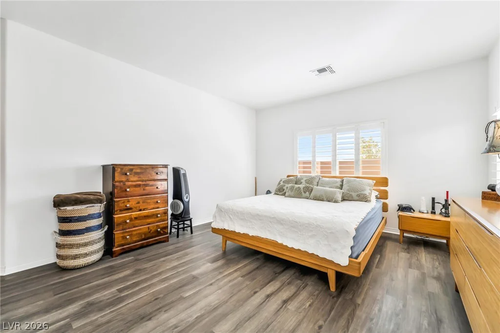 7255 Bold Rock, Las Vegas, NV 89113