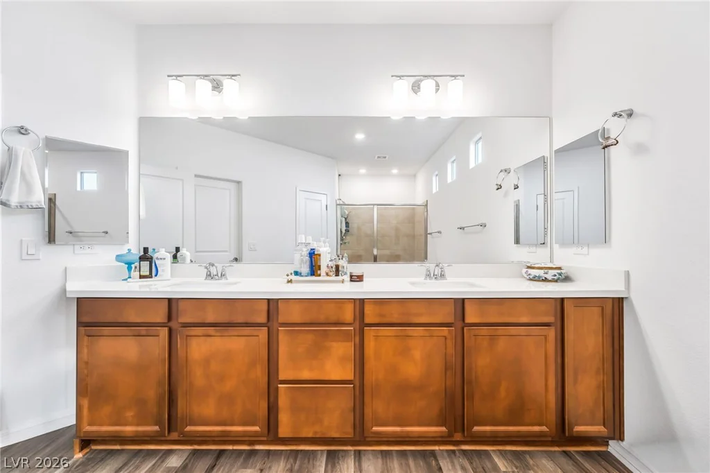7255 Bold Rock, Las Vegas, NV 89113