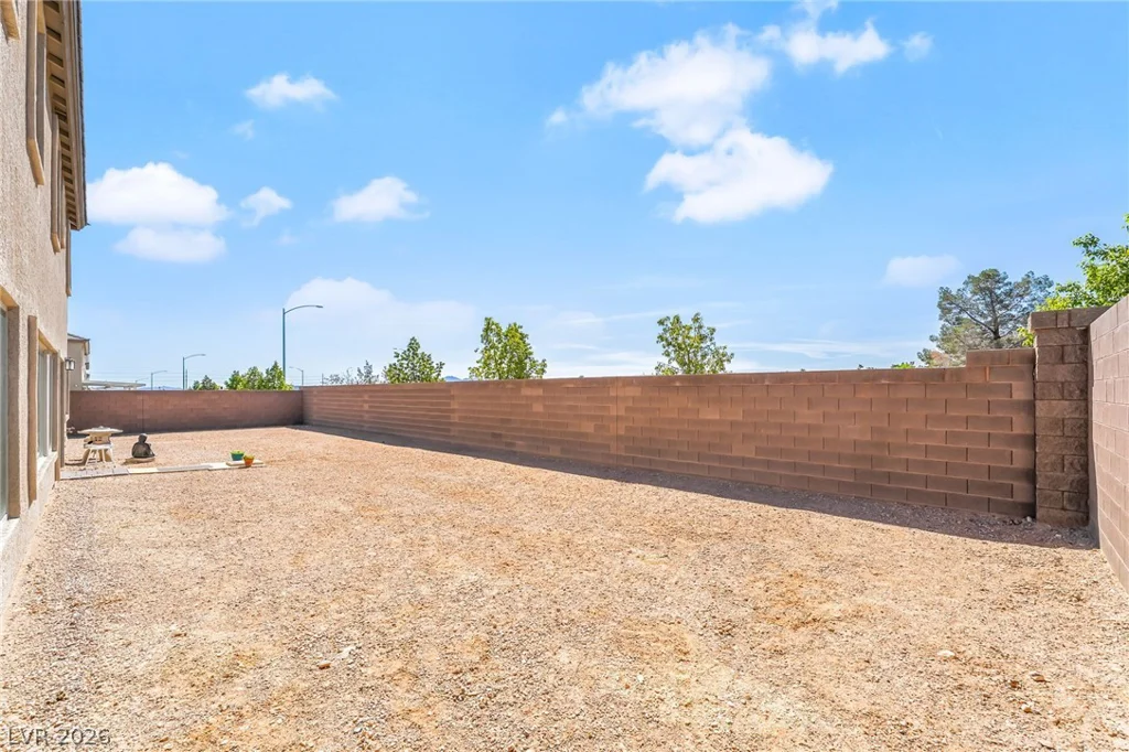 7255 Bold Rock, Las Vegas, NV 89113