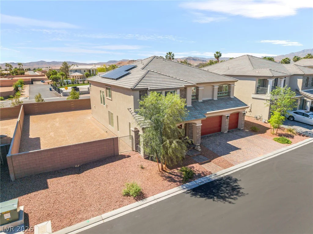 7255 Bold Rock, Las Vegas, NV 89113