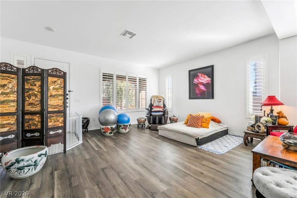 7255 Bold Rock, Las Vegas, NV 89113
