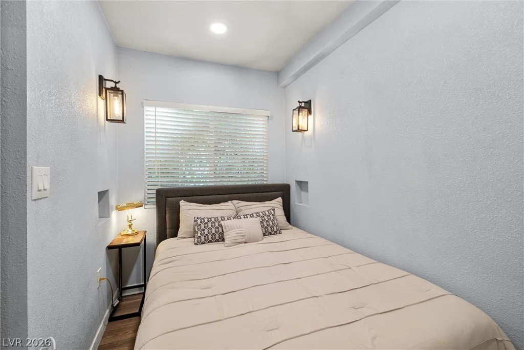 1704 Cameron, Las Vegas, NV 89102
